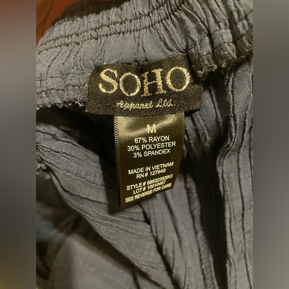 SoHO Medium Wide Leg Navy Pants - Picture 8 of 9